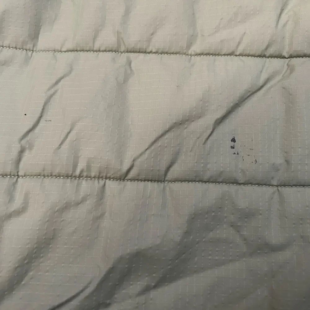 Southern Tide Puffer Vest - Picture 4 of 8